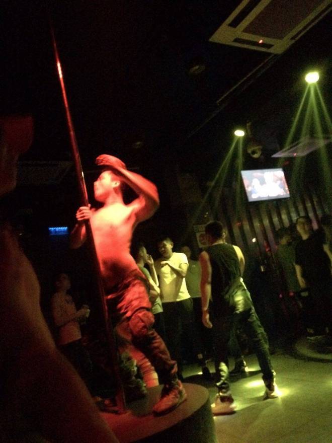 八百彪兵奔北坡